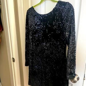 Loft size 6 dress. Only wore once.